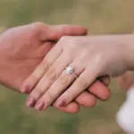 engagement ring carat